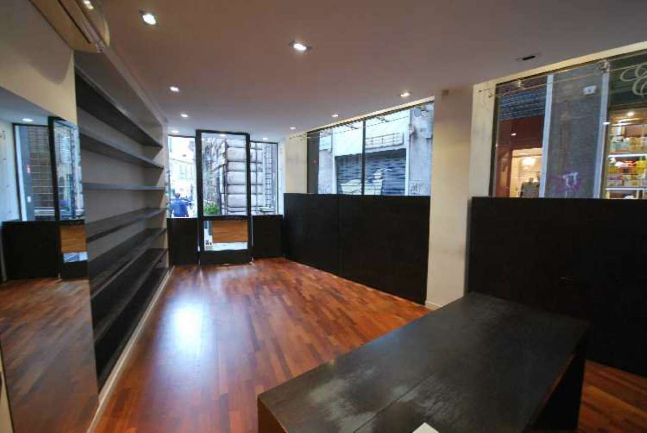 Negozio - Loc.Com. GENOVA affitto  CENTRO STORICO PIAZZA CAMPETTO Immobiliare Pugliese S.N.C.