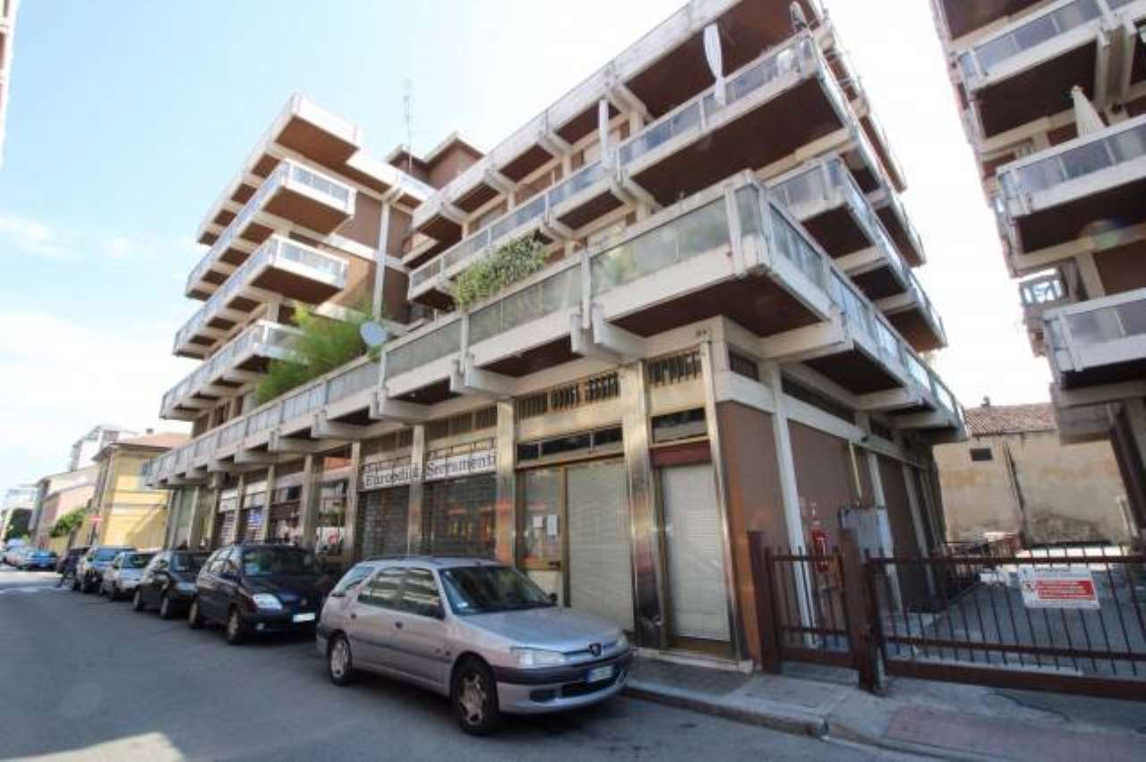 Negozio - Loc.Com. VERCELLI vendita    DOMOTICASA IMMOBILIARE