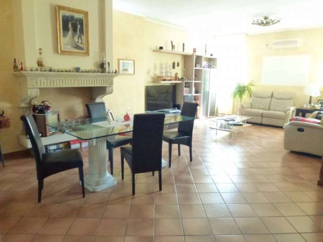 Villa Unifamiliare - Indipendente CARESANA vendita   Molino DOMOTICASA IMMOBILIARE
