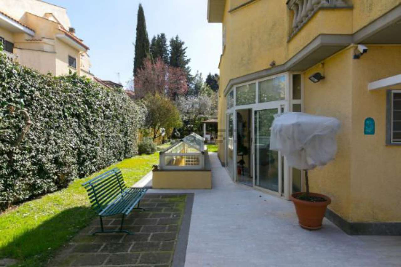 Villa Bifamiliare ALBANO LAZIALE vendita   Giovanni Paolo II Immobiliare Trilussa