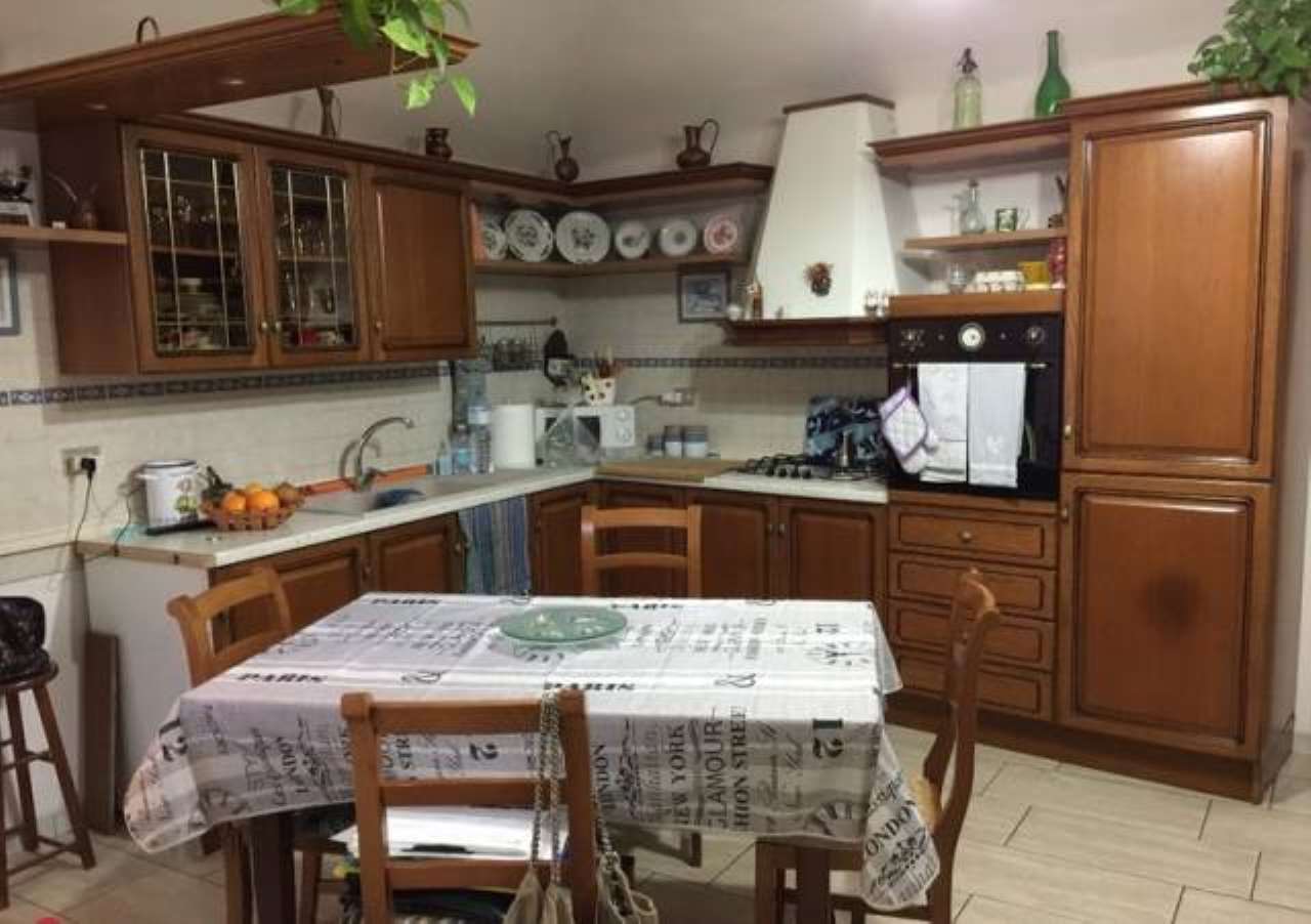 Villa Unifamiliare - Indipendente FRUGAROLO vendita    AGENZIA IMMOBILIARE PISTARA'