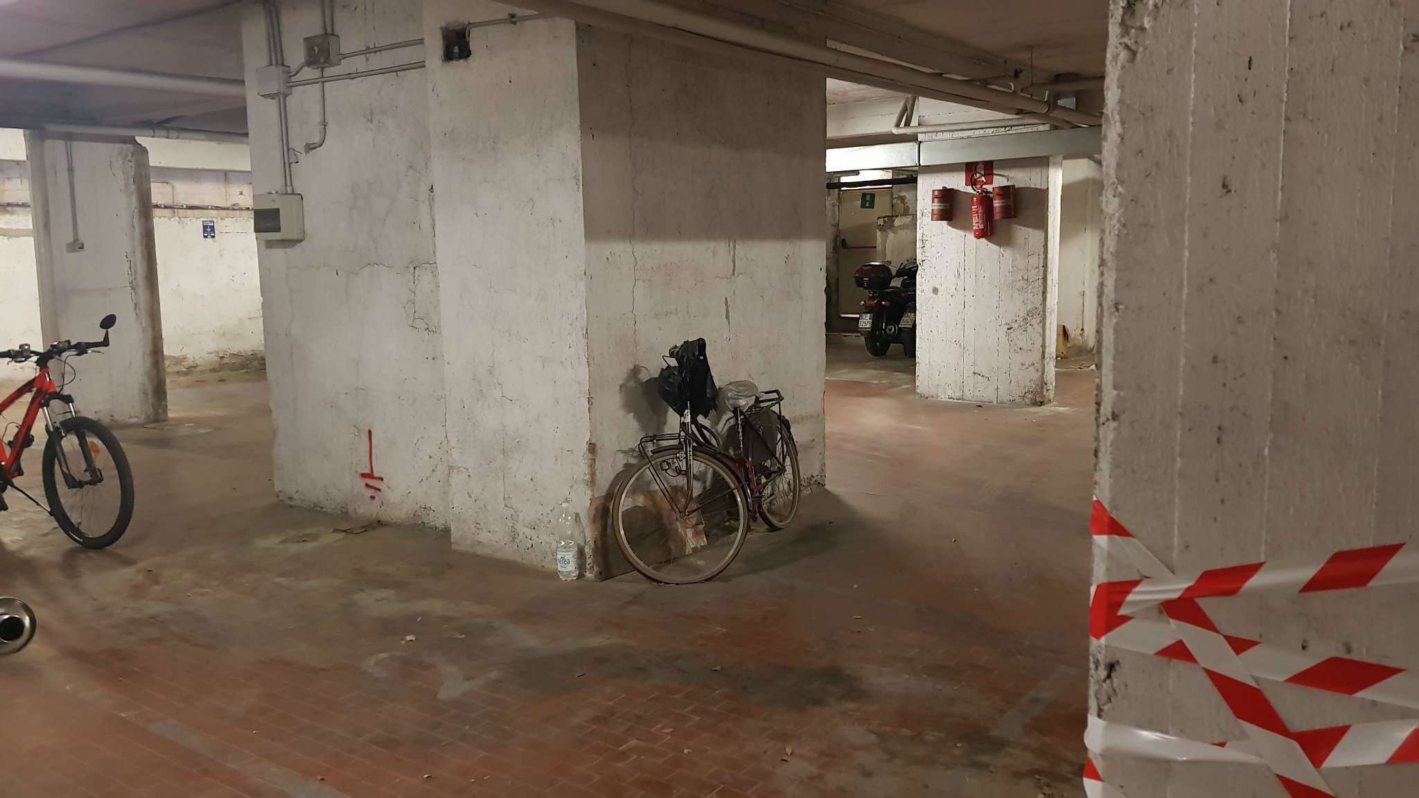 Box auto - Posto auto ROMA vendita  CASALOTTI (ZONA DELLA XIX MUN.)  Casalotti Real Estate S.r.l.s. -Affiliato Gruppo Toscano