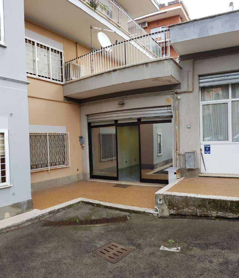 Negozio - Loc.Com. ROMA affitto  CASALOTTI (ZONA DELLA XIX MUN.) Baveno Casalotti Real Estate S.r.l.s. -Affiliato Gruppo Toscano