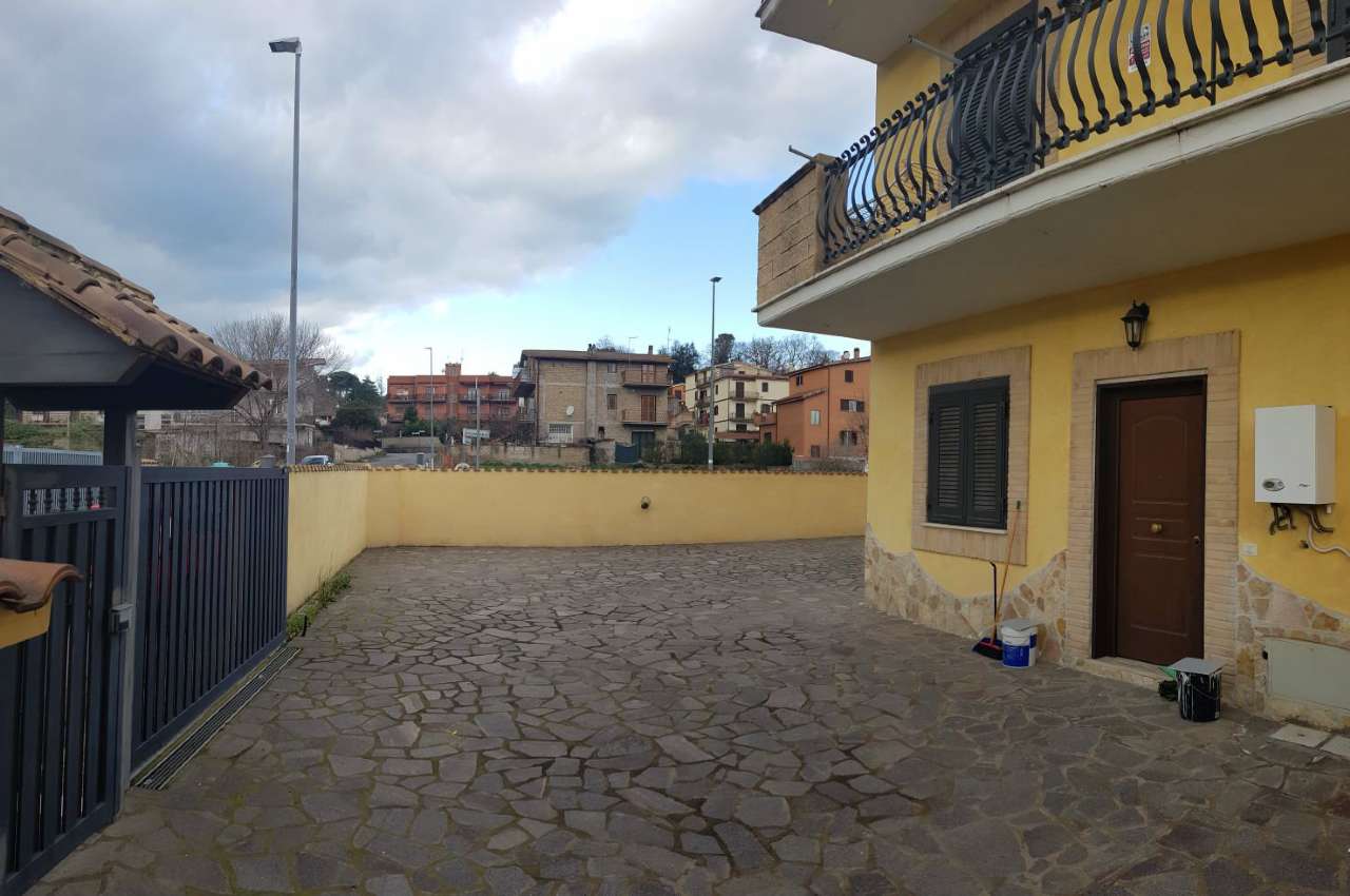 Appartamento ROMA vendita  CASTEL DI GUIDO (ZONA DELLA XVI MUN.) Domenico Montagnana Casalotti Real Estate S.r.l.s. -Affiliato Gruppo Toscano