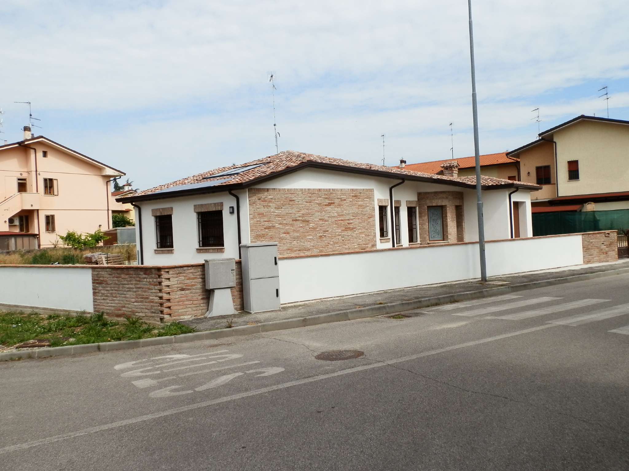 Villa Trifamiliare FISCAGLIA vendita   Cesare Battisti Engel & Völkers Ferrara