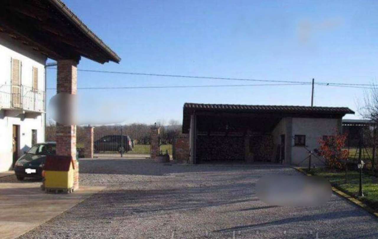 Villa Unifamiliare - Indipendente PIOZZO vendita   Frazione San Grato PRONTO CASA