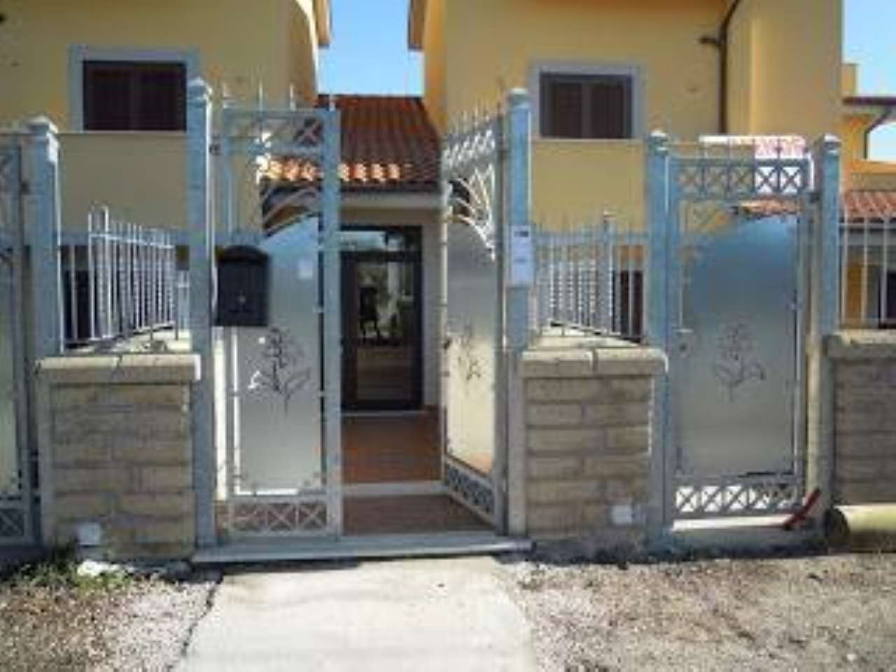 Villa Affiancata - Schiera RIGNANO FLAMINIO vendita    CLUB MEDICI IMMOBILIARE CASEDOC SRL