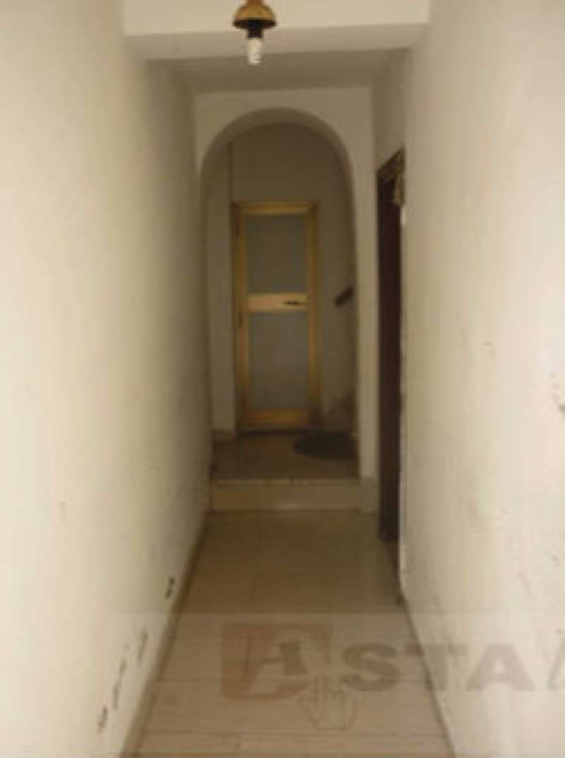 Stabile intero - Palazzo PRATO vendita  CENTRO angiolini Family Home Immobiliare