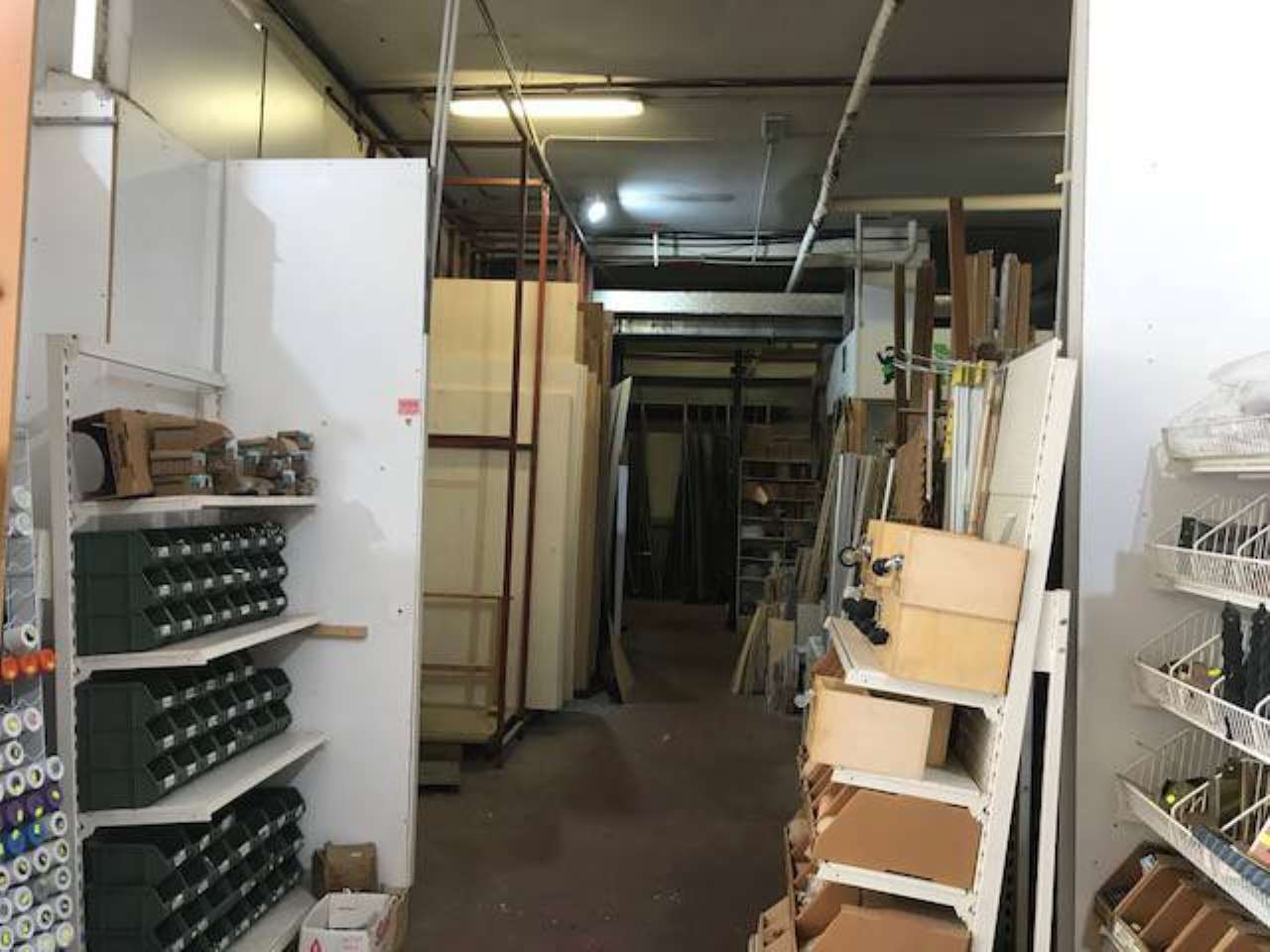 Negozio - Loc.Com. ROMA vendita  TORREVECCHIA  STAR DOMUS srl