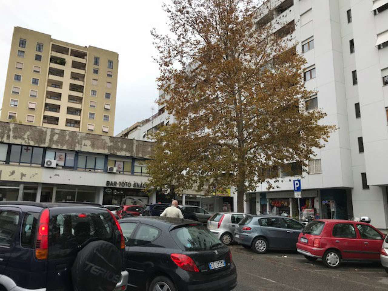 Negozio - Loc.Com. ROMA affitto  NUOVO SALARIO Piazza Marianna Benti Bulgarelli STAR DOMUS srl