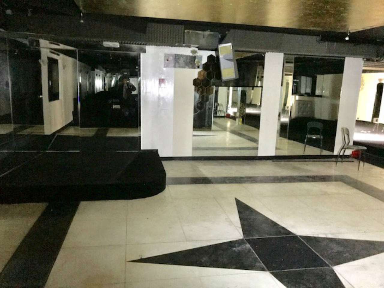 Negozio - Loc.Com. ROMA affitto  NUOVO SALARIO Piazza Marianna Benti Bulgarelli STAR DOMUS srl