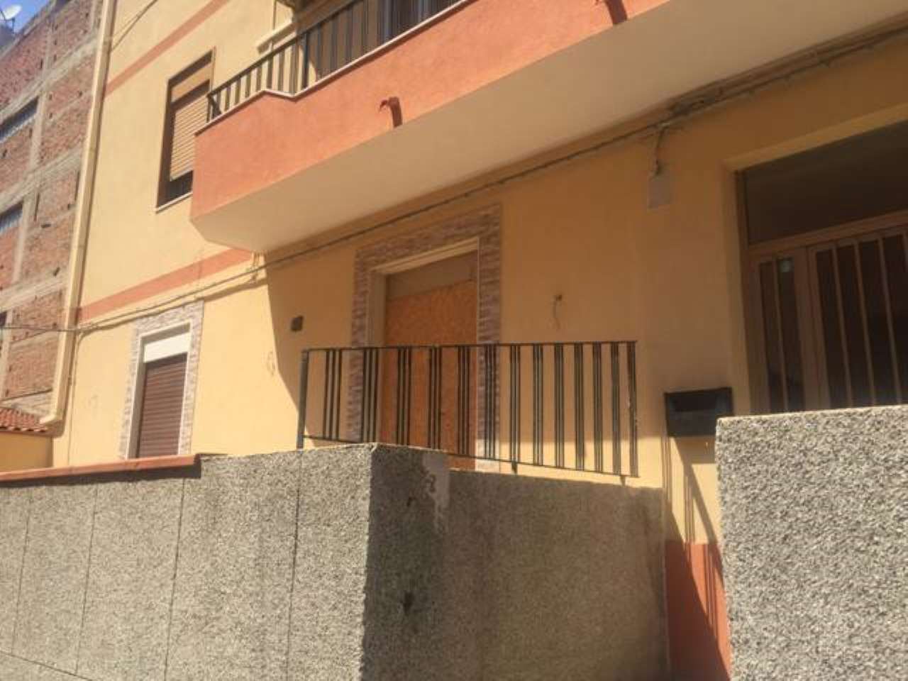  messina vendita quart:  c.i.a. associazione consulenti immobiliari srl