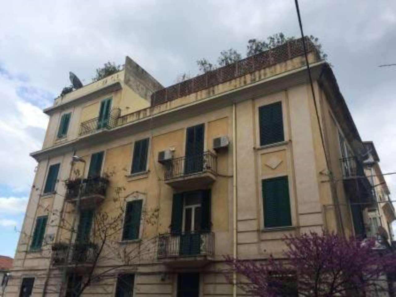 Appartamento MESSINA vendita  CENTRO giolitti is 57, 163 C.I.A. Associazione Consulenti Immobiliari srl