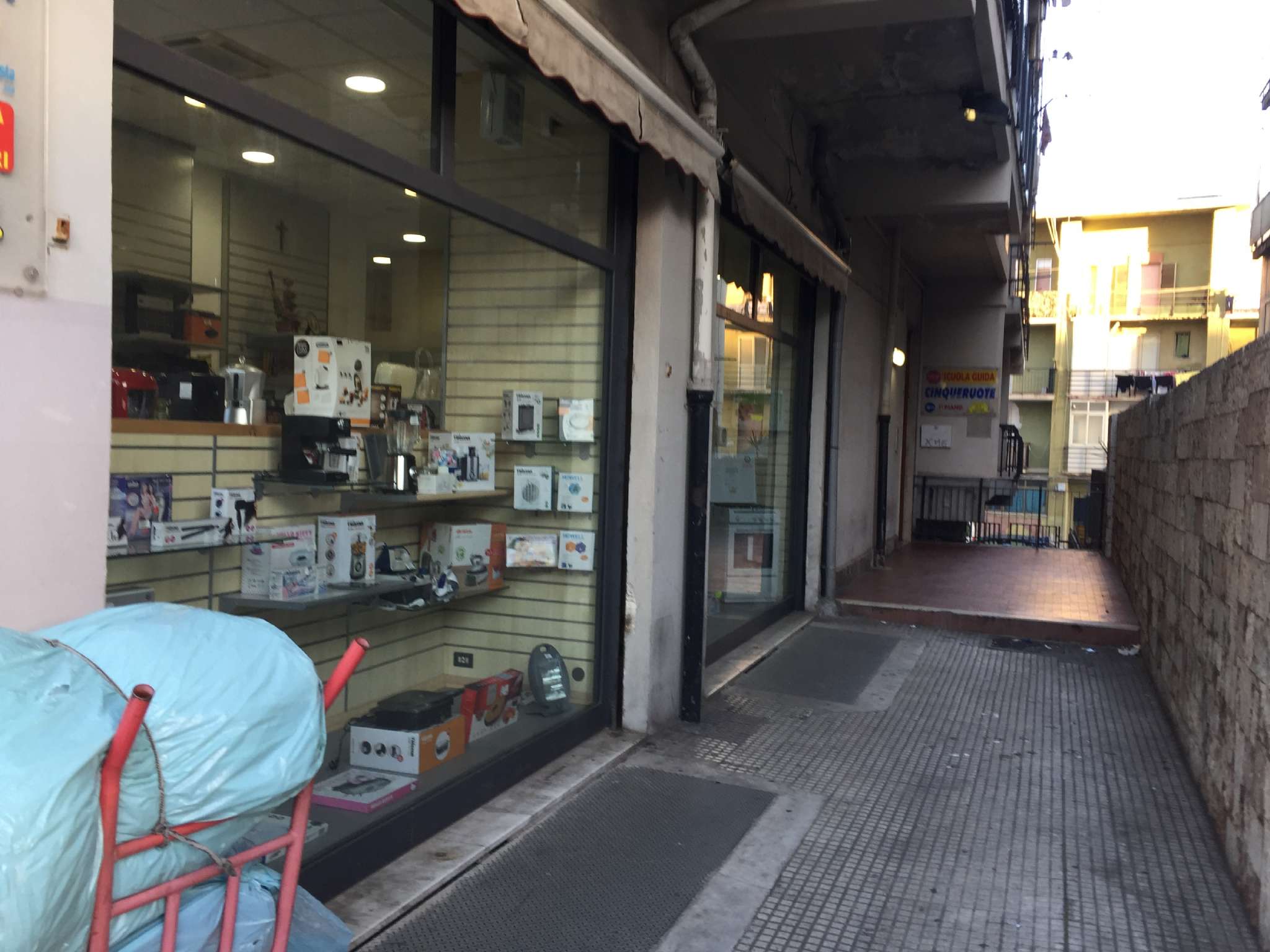  messina affitto quart:  c.i.a.-associazione-consulenti-immobiliari-srl