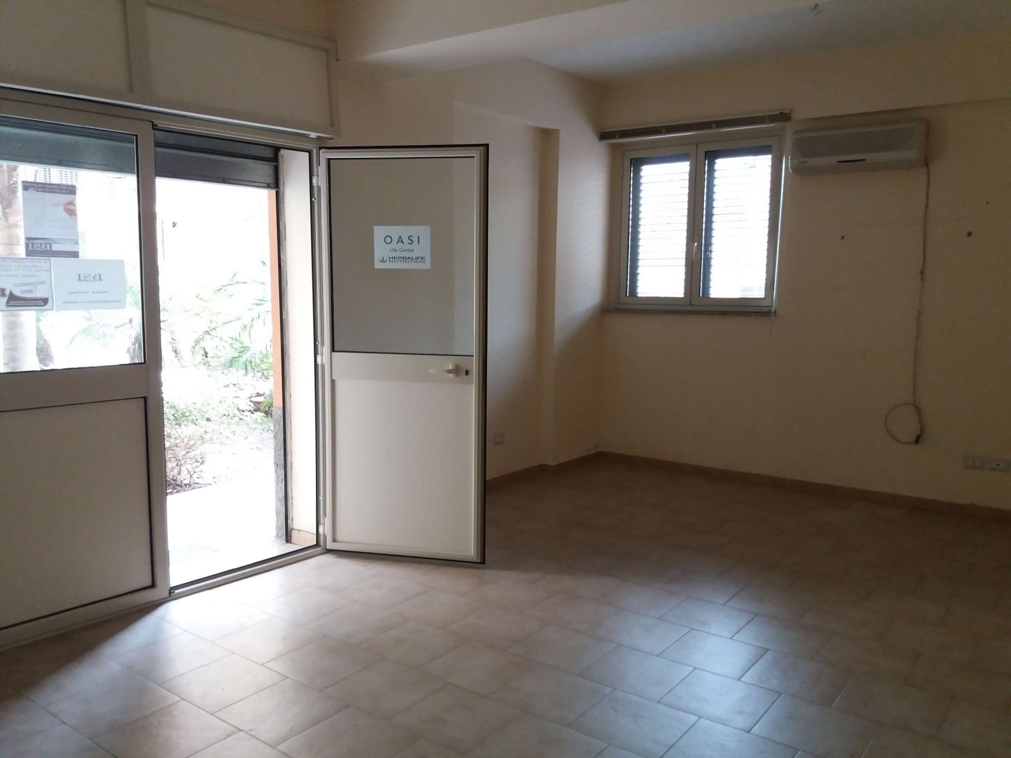 Negozio - Loc.Com. MESSINA vendita   Bartolomeo Colleoni C.I.A. Associazione Consulenti Immobiliari srl