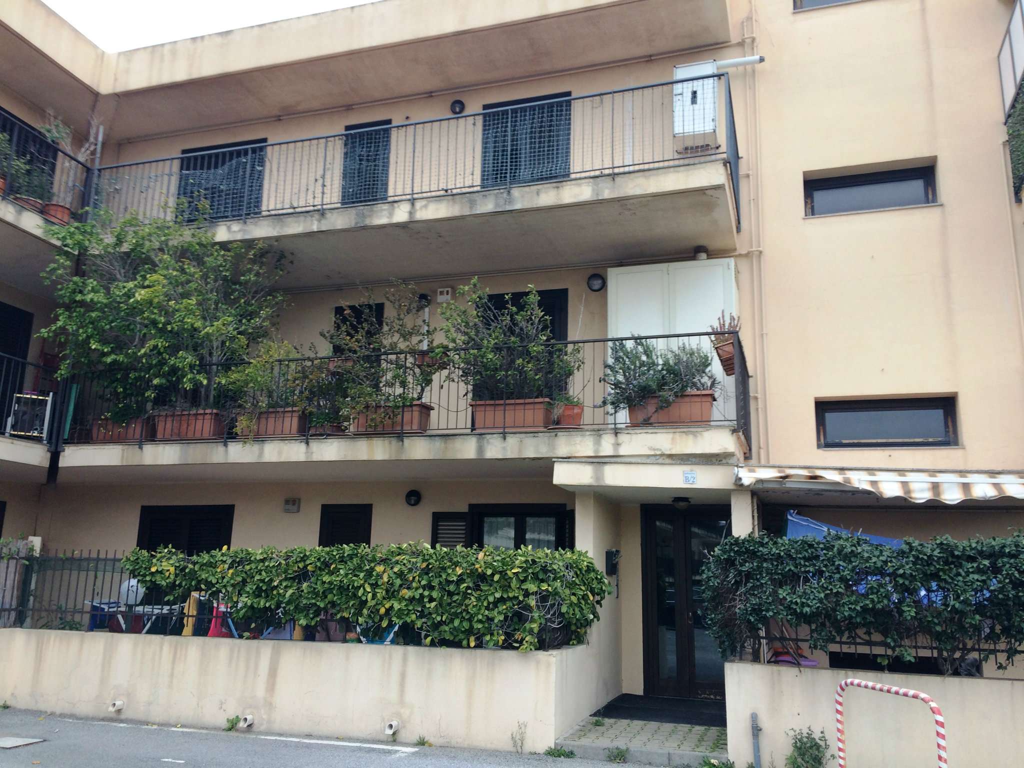  messina affitto quart: castanea c.i.a. associazione consulenti immobiliari srl