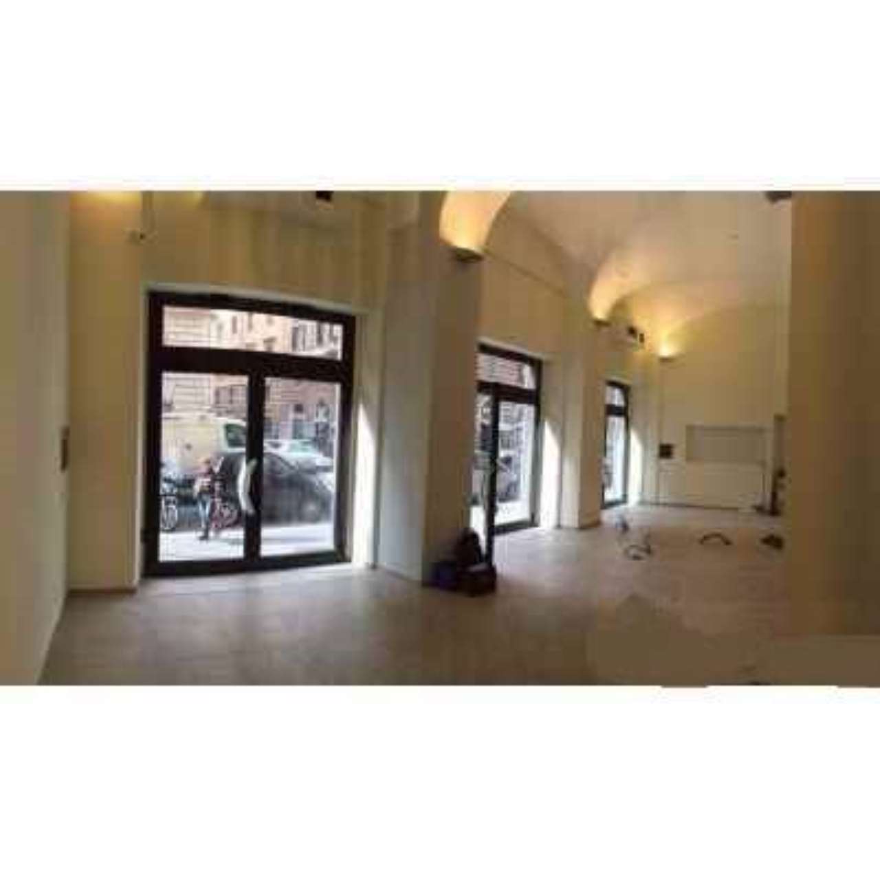 Negozio - Loc.Com. ROMA affitto  Centro storico Piave Roma Immobiliare