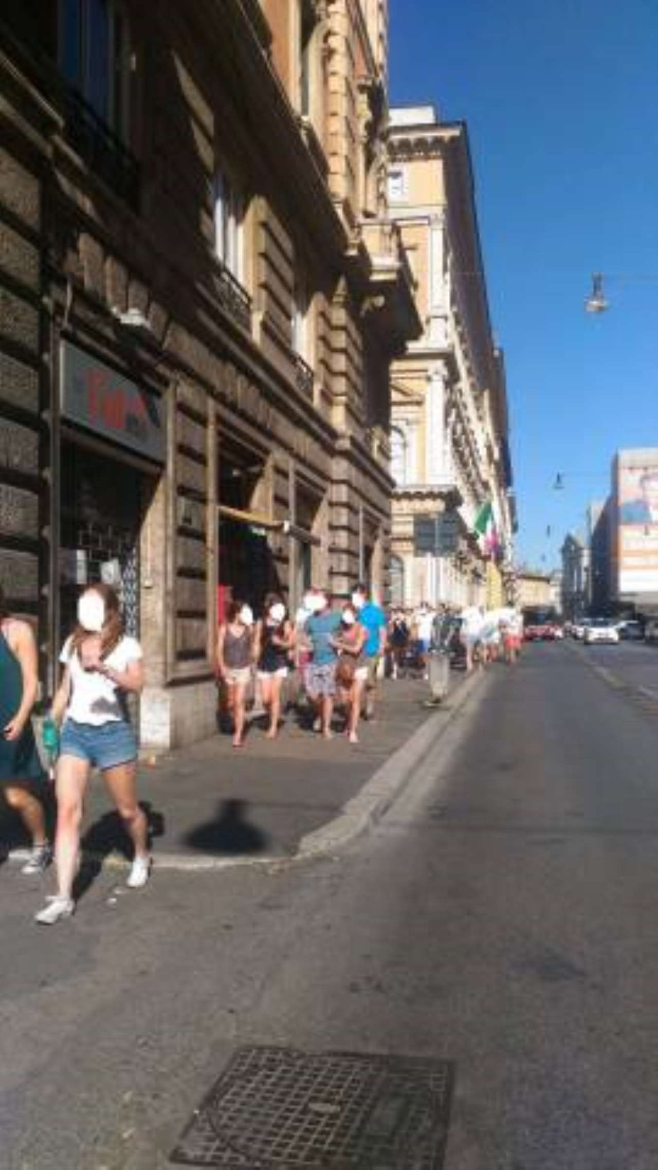 Negozio - Loc.Com. ROMA vendita  Centro storico Vittorio Emanuele II Roma Immobiliare