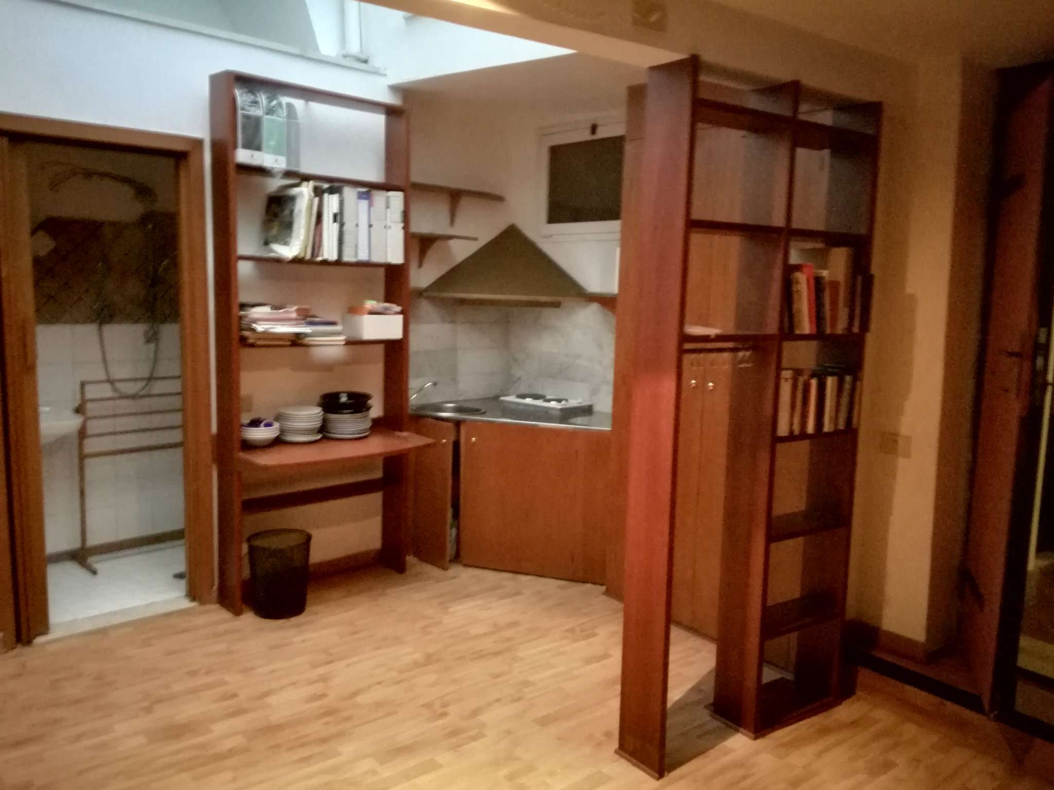 Ufficio - Loc.Com. ROMA vendita  Centro storico Via dei Leutari Roma Immobiliare
