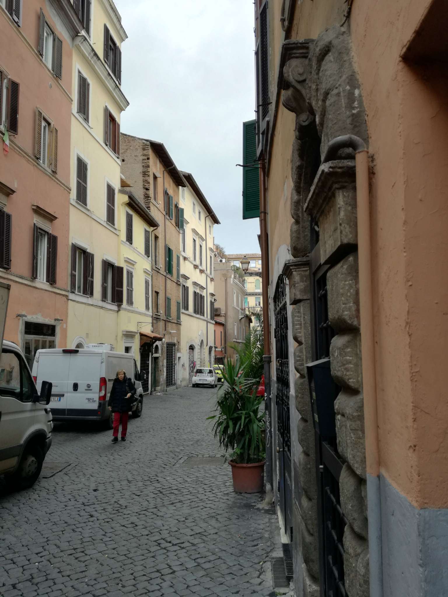  roma vendita quart: trastevere  roma immobiliare