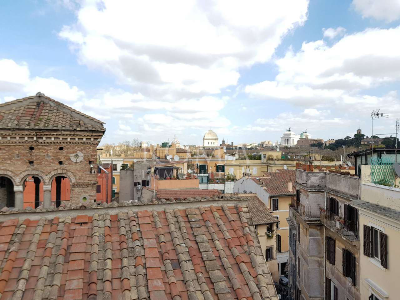 Attico ROMA vendita  TRASTEVERE  del Drago Roma Immobiliare