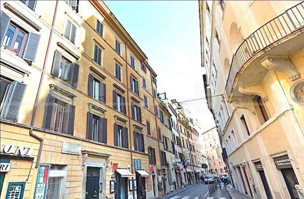 Appartamento ROMA vendita  Centro storico di Spagna Roma Immobiliare