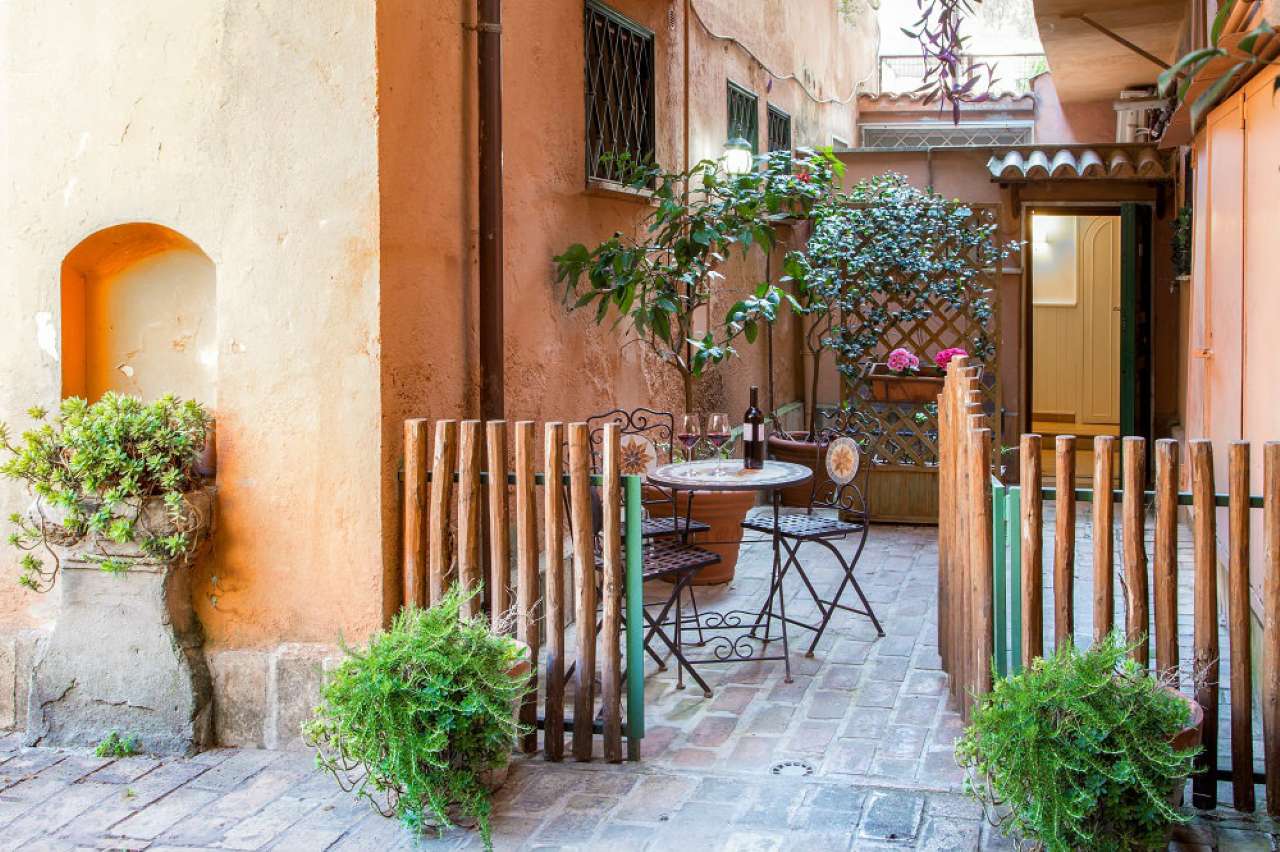  roma vendita quart: trastevere  roma immobiliare