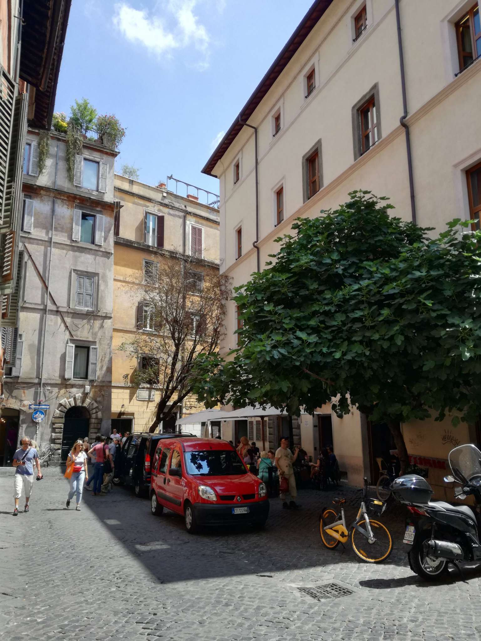 Negozio - Loc.Com. ROMA affitto  Centro storico del Fico Roma Immobiliare