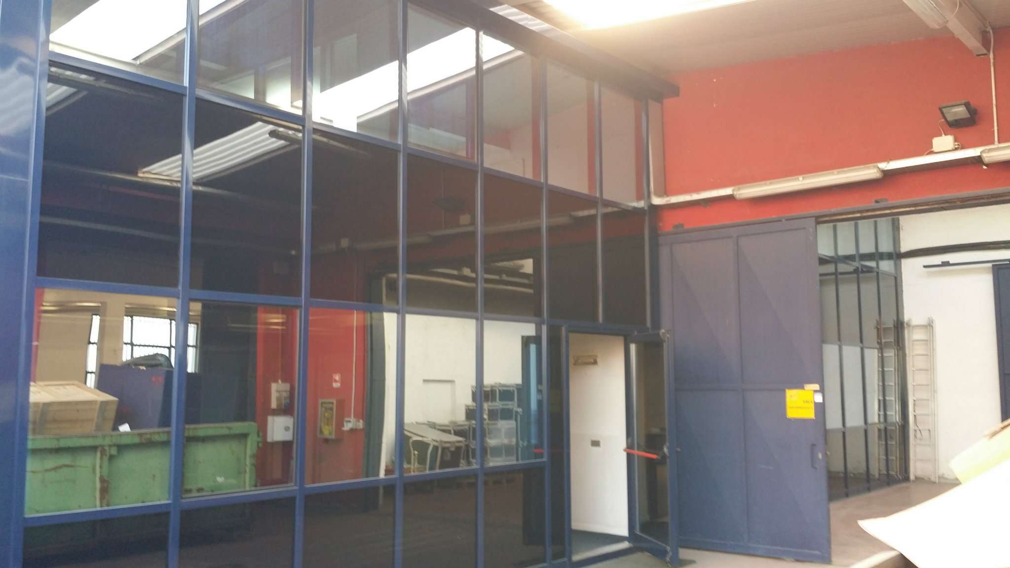 Capannoni (Tutti) MILANO affitto  CERTOSA Venezia Giulia STUDIO FUSATO SAS