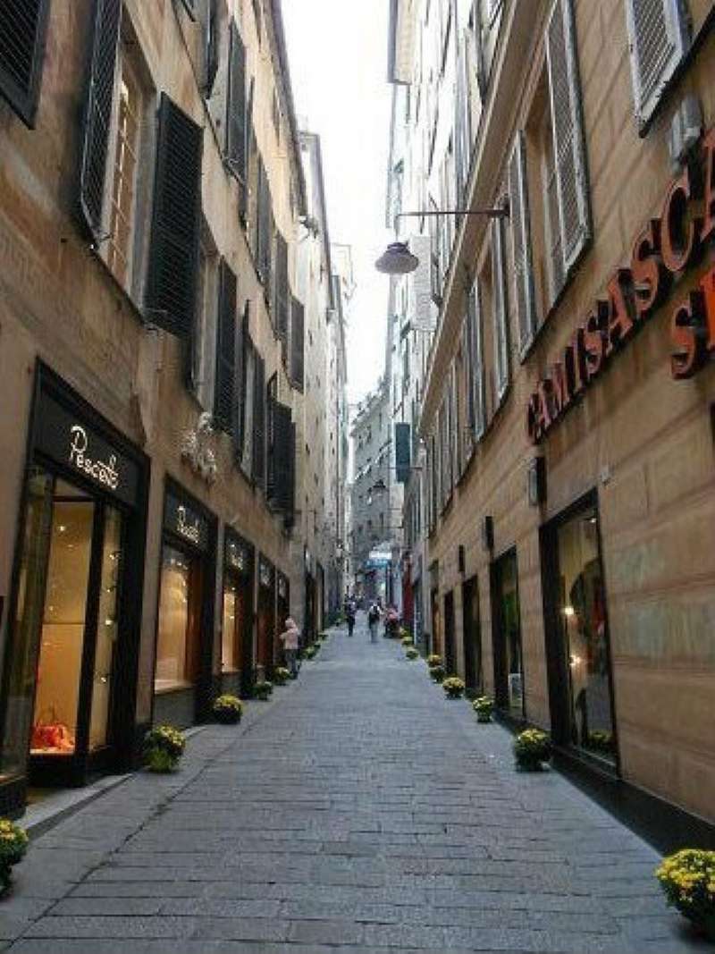 Negozio - Loc.Com. GENOVA affitto  CENTRO STORICO di scurreria Genova negozi