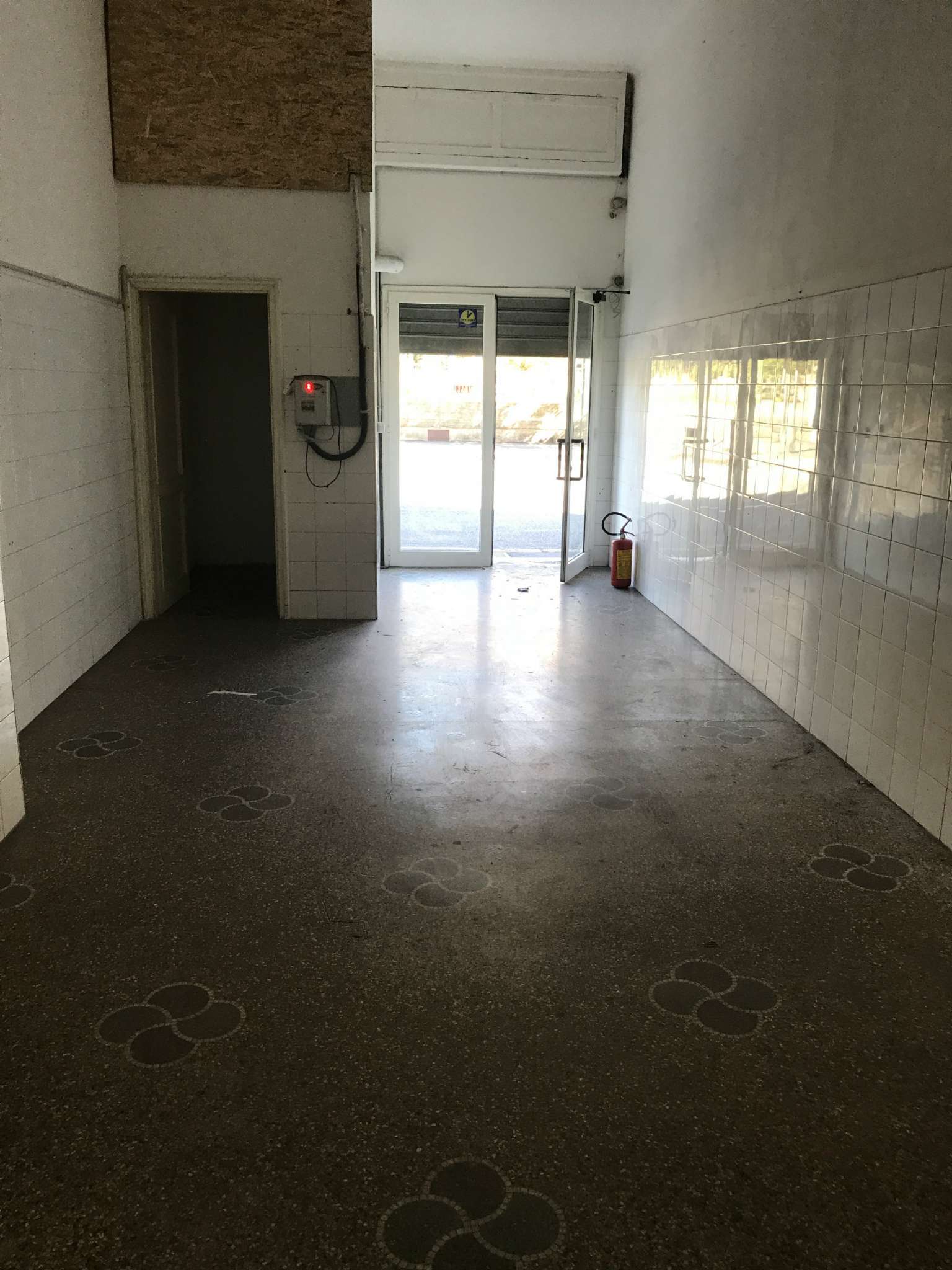 Negozio - Loc.Com. GENOVA affitto  MARASSI bobbio Genova negozi