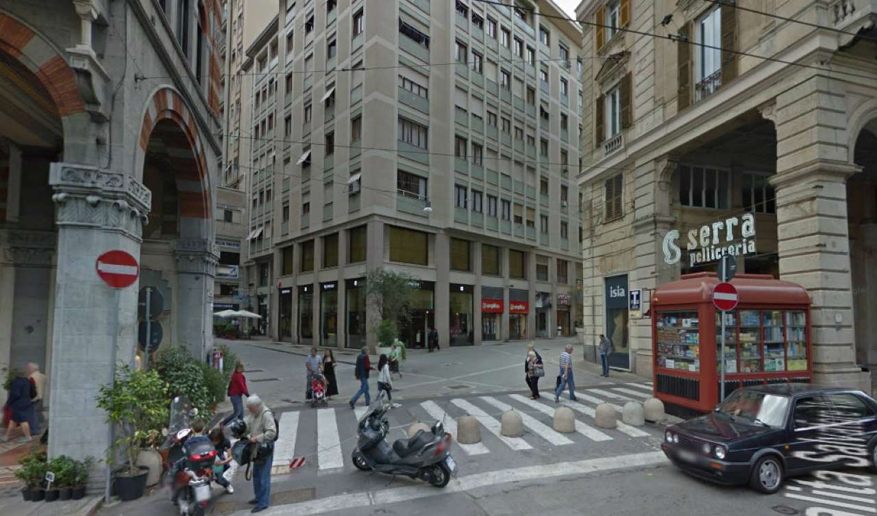 Negozio - Loc.Com. GENOVA affitto  CENTRO alla porta degli archi Genova negozi