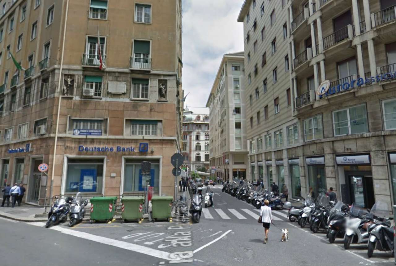 Negozio - Loc.Com. GENOVA affitto  CENTRO alla porta degli archi Genova negozi