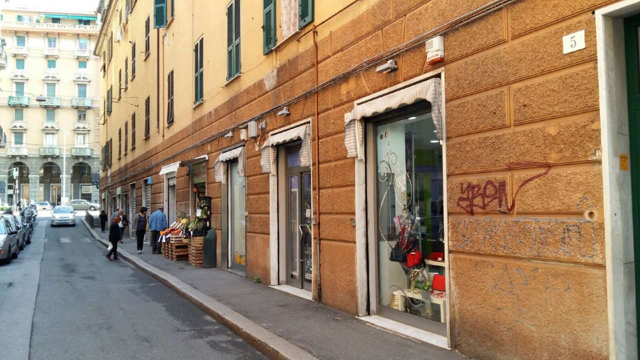 Negozio - Loc.Com. GENOVA vendita  SAMPIERDARENA carzino Genova negozi