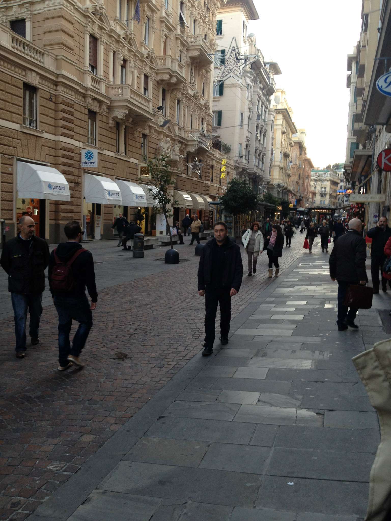 Negozio - Loc.Com. GENOVA affitto  CENTRO cesarea Genova negozi