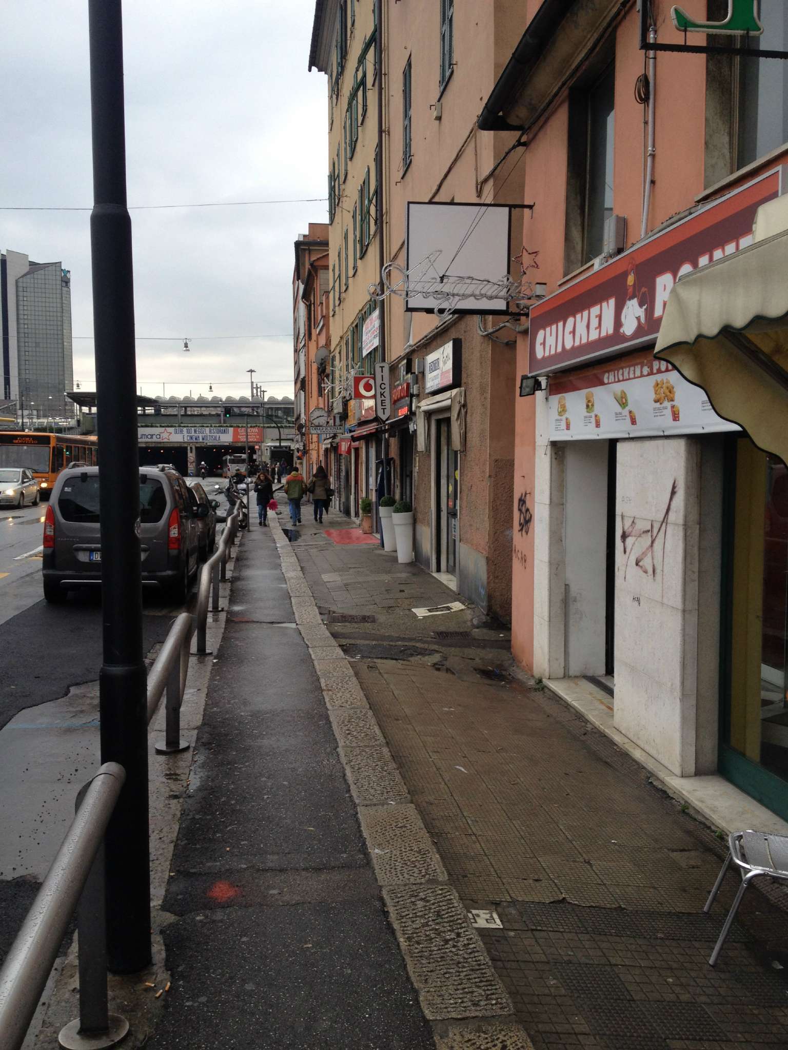 Negozio - Loc.Com. GENOVA affitto   canevari Genova negozi