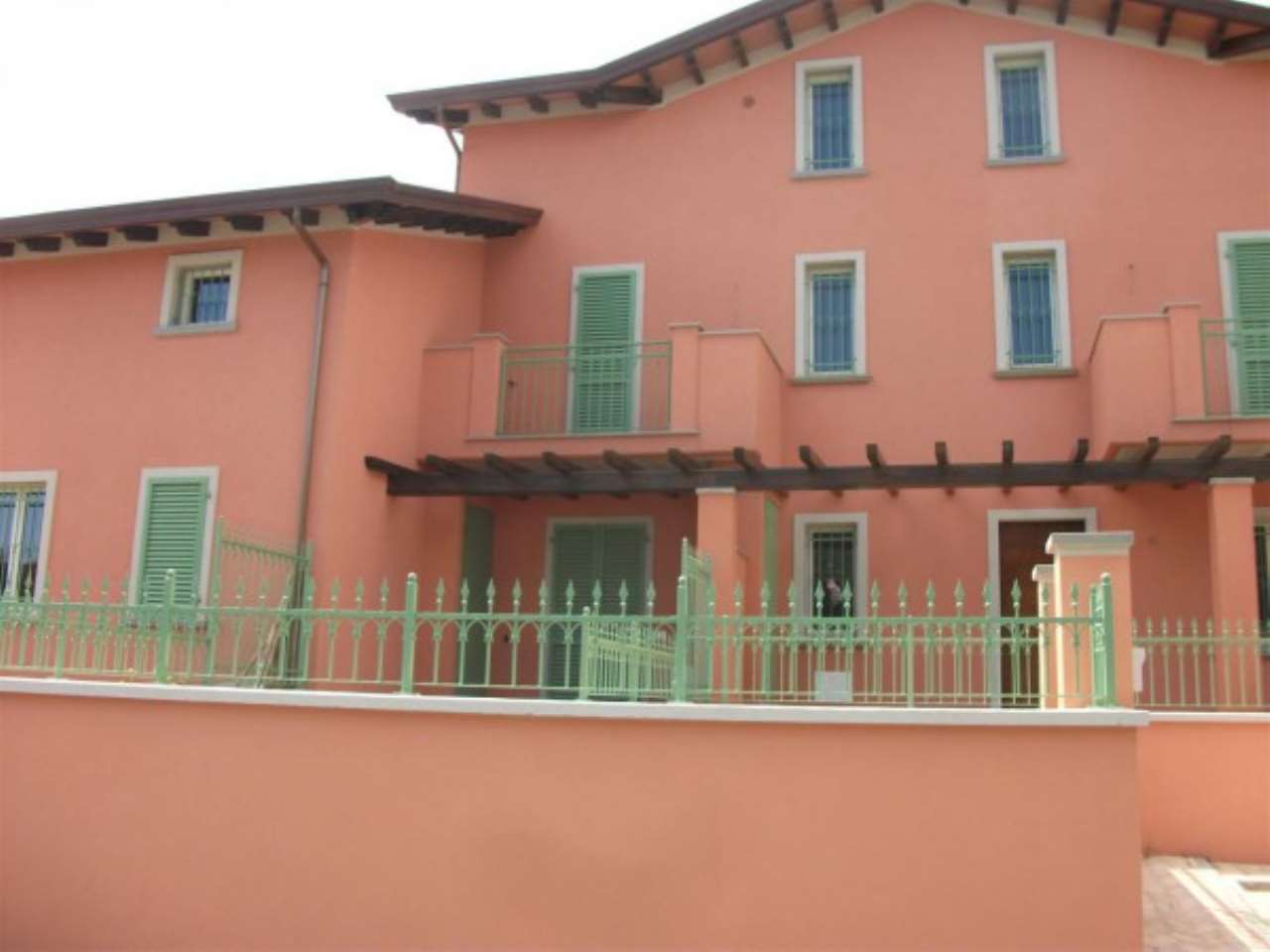  carrara vendita quart:  agenzia-immobiliare-tania