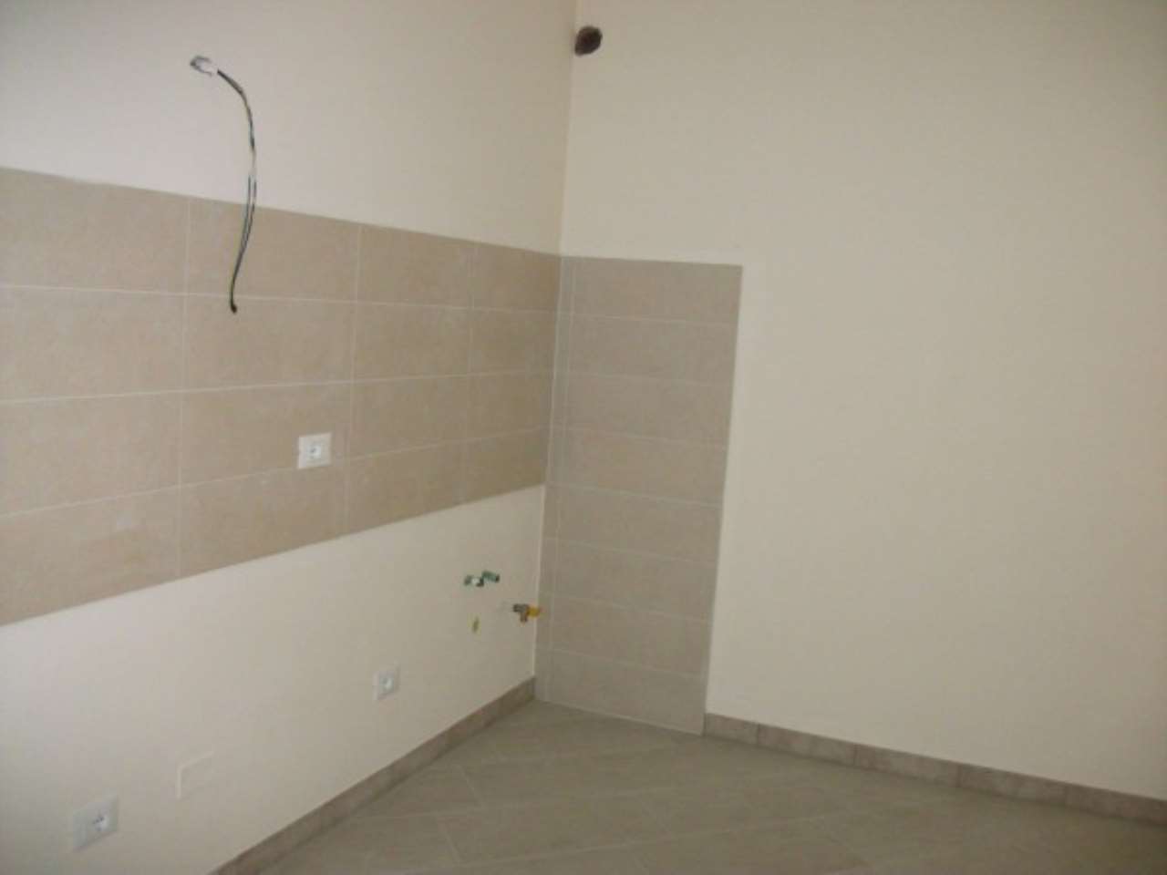  carrara vendita quart:  agenzia immobiliare tania