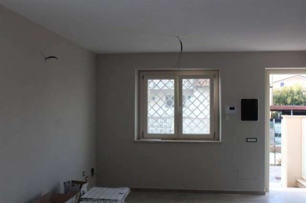 Villa Unifamiliare - Indipendente MASSA vendita   Roma AGENZIA IMMOBILIARE TANIA