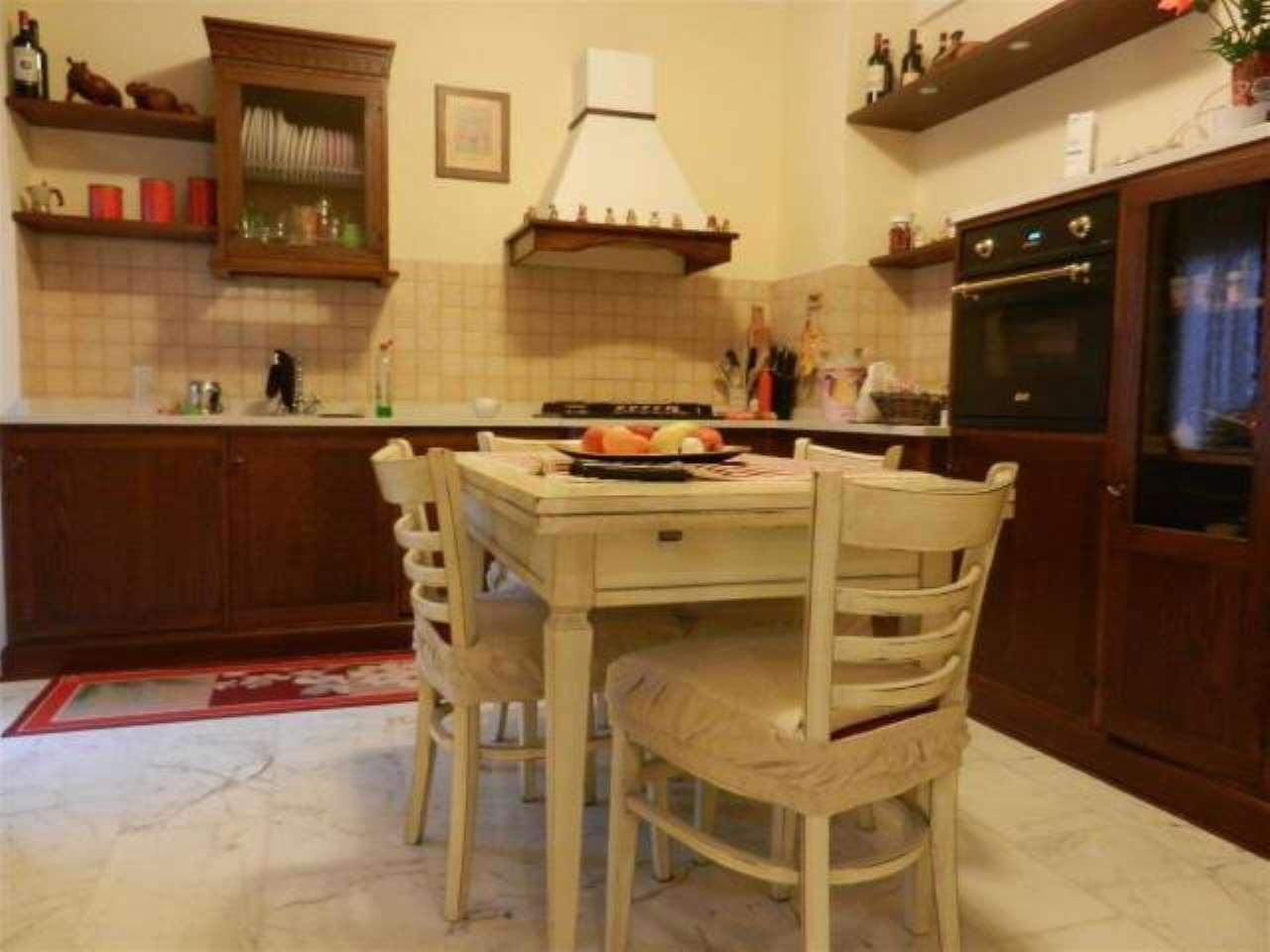 Appartamento CARRARA vendita   Felice Cavallotti AGENZIA IMMOBILIARE TANIA