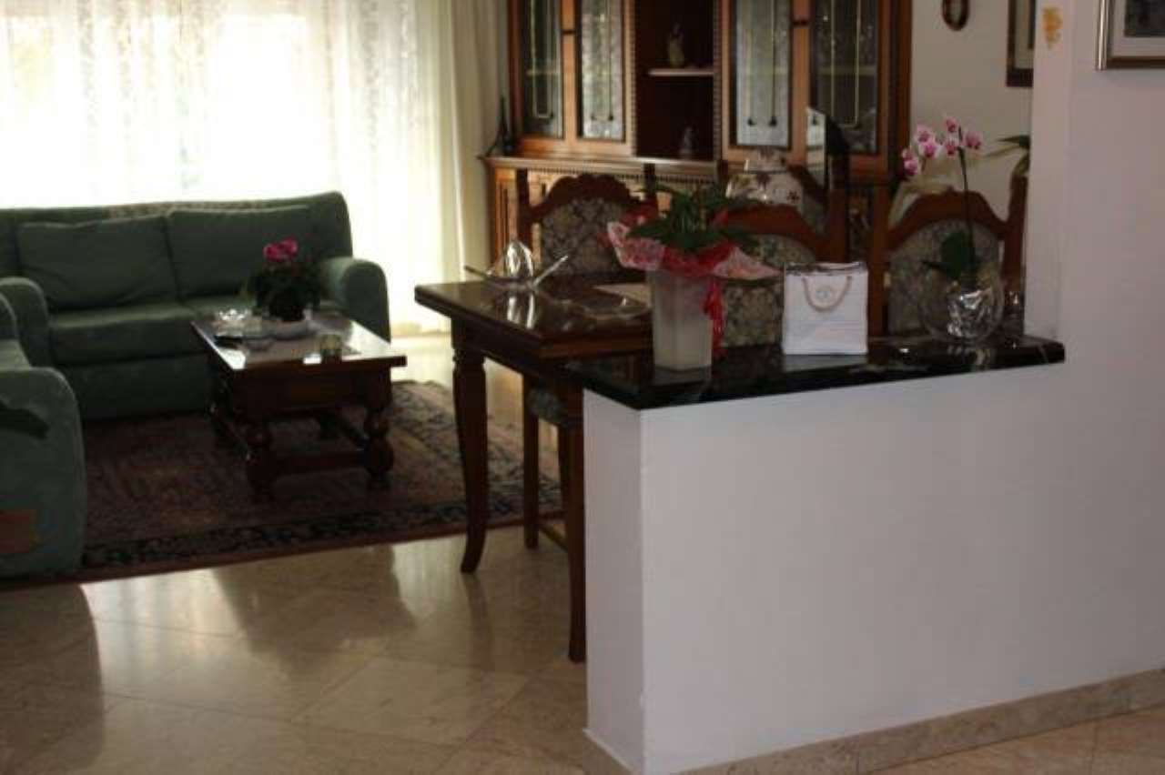 Appartamento CARRARA vendita   Felice Cavallotti AGENZIA IMMOBILIARE TANIA