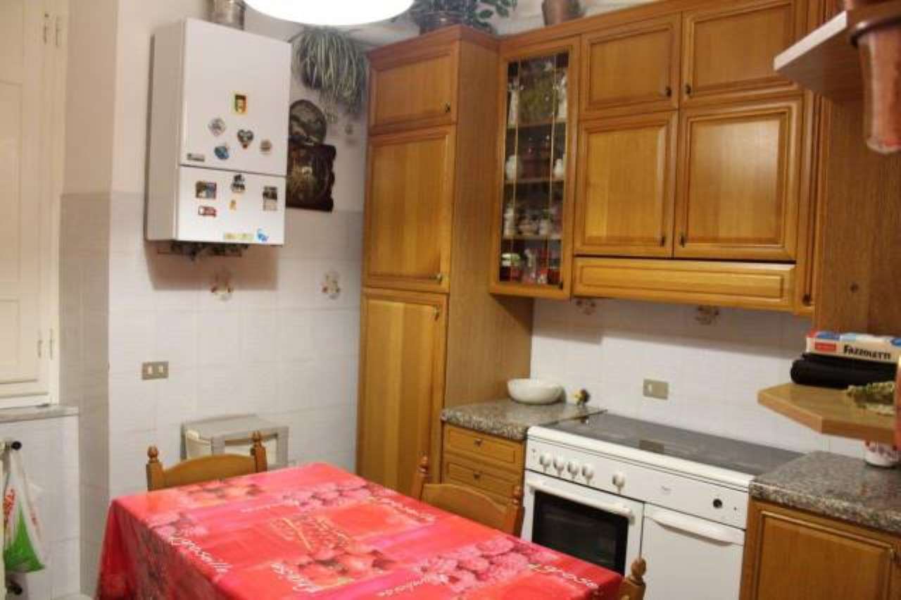  carrara vendita quart:  agenzia immobiliare tania
