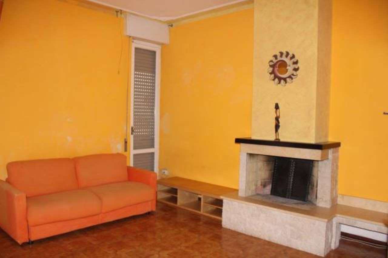  carrara vendita quart:  agenzia immobiliare tania