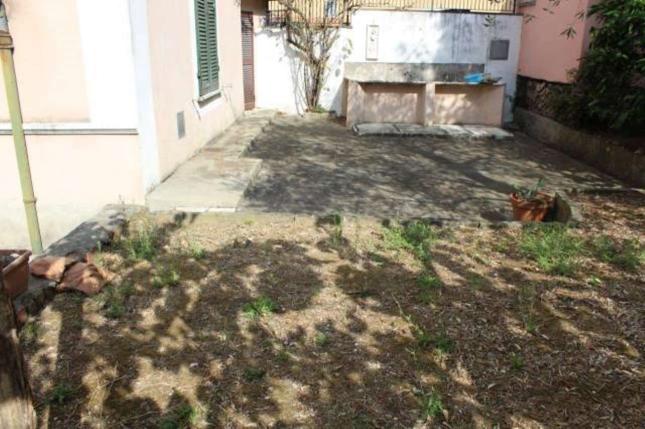 Villa CARRARA vendita   Carlo Rosselli AGENZIA IMMOBILIARE TANIA