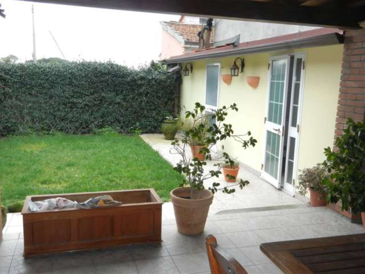 Villa Unifamiliare - Indipendente CARRARA vendita   Grotta AGENZIA IMMOBILIARE TANIA