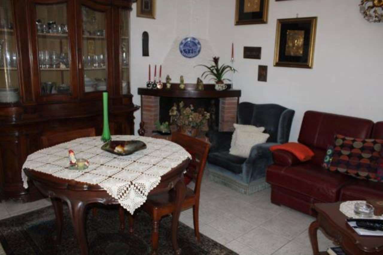 Villa Unifamiliare - Indipendente CARRARA vendita   Covetta AGENZIA IMMOBILIARE TANIA