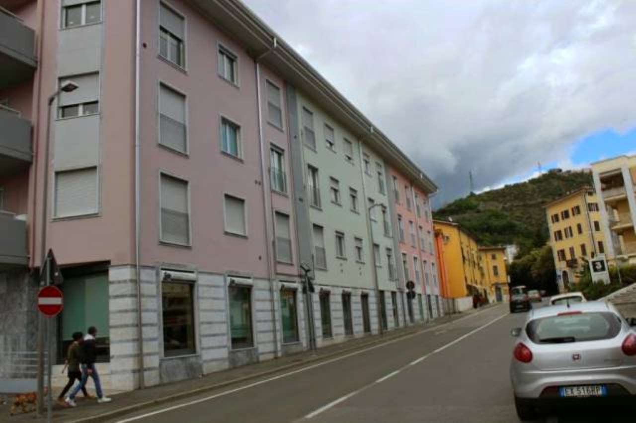  carrara vendita quart:  agenzia immobiliare tania