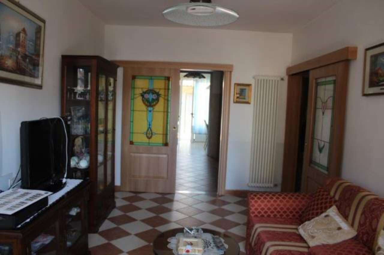 Villa Unifamiliare - Indipendente CARRARA vendita   Bigioni AGENZIA IMMOBILIARE TANIA