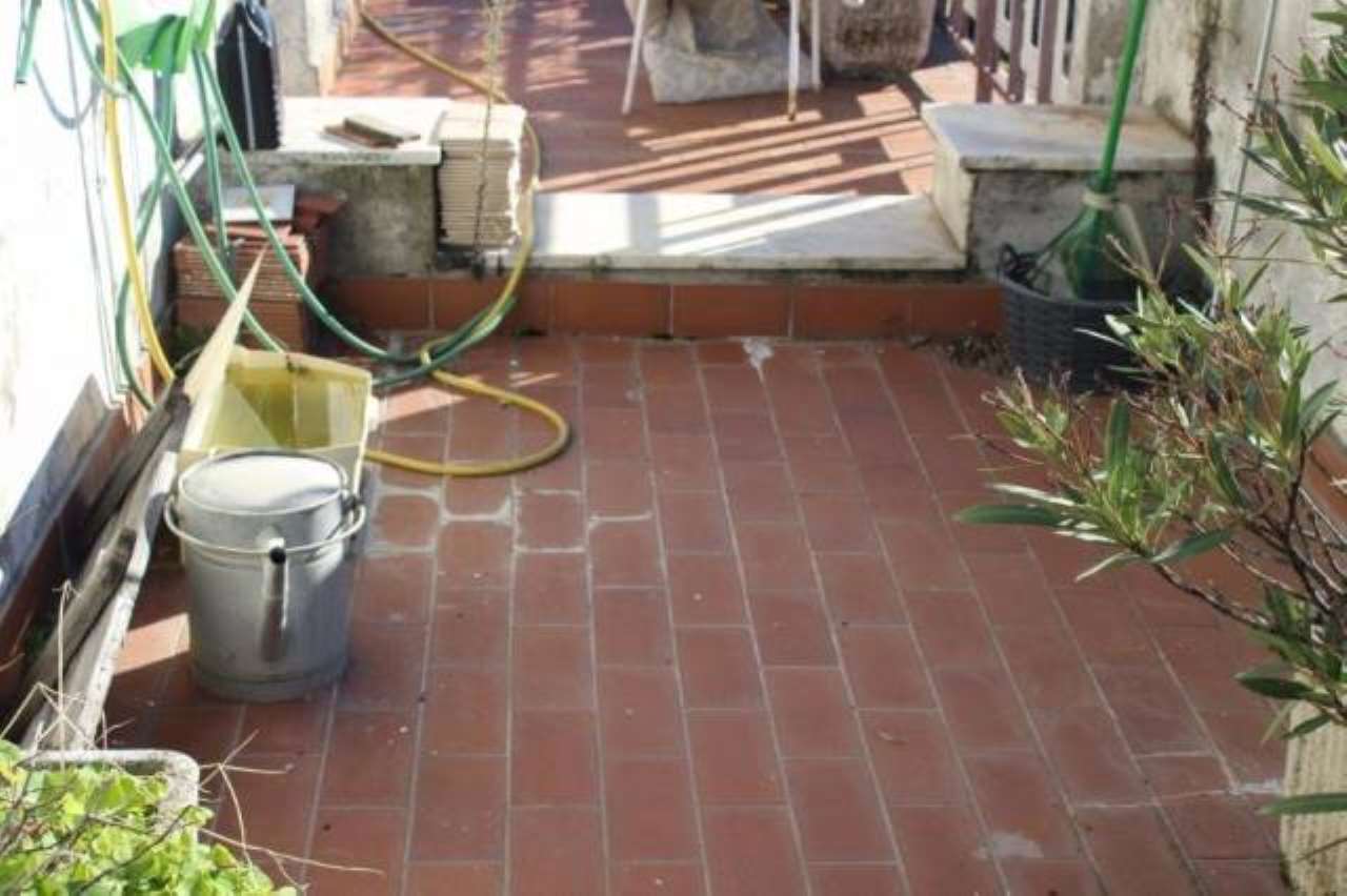 Attico CARRARA vendita   Firenze AGENZIA IMMOBILIARE TANIA