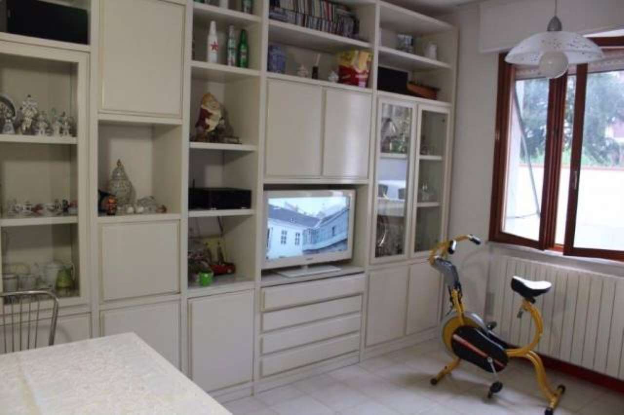 Appartamento CARRARA vendita   Capitano Michele Fiorillo AGENZIA IMMOBILIARE TANIA